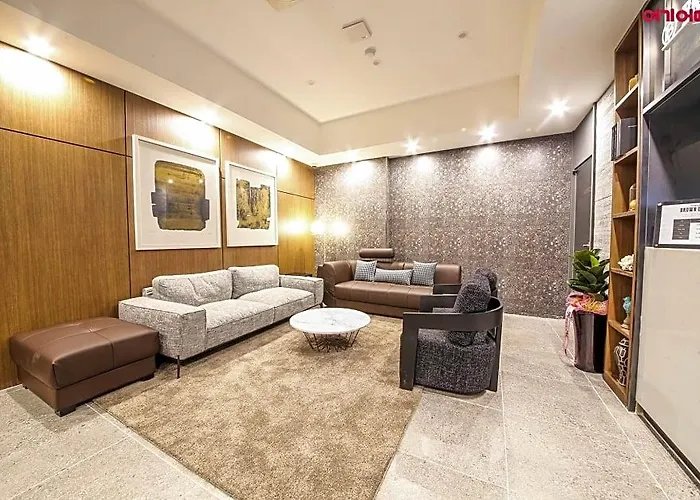 Hotel Brown-dot Gupo 3*