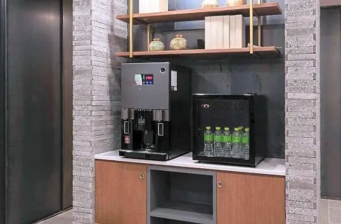 Brown-dot Gupo Busan